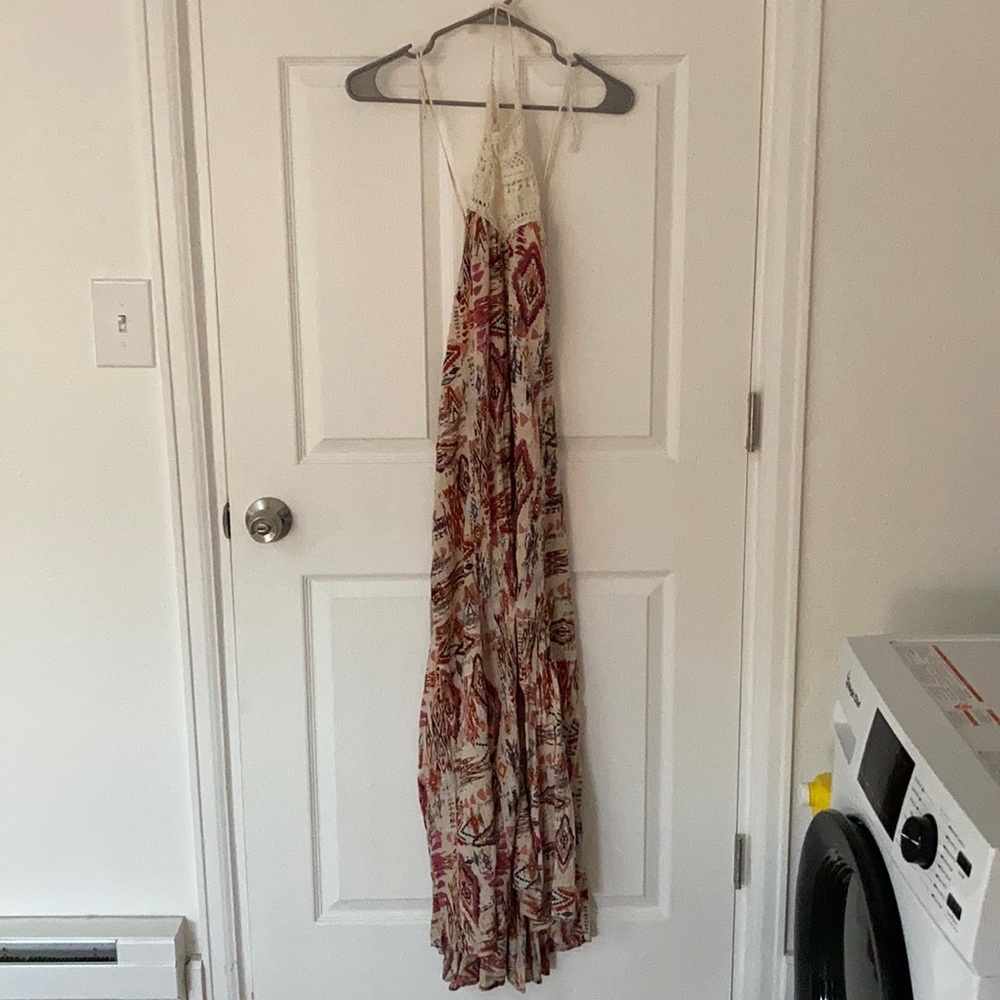 Boho billabong halter maxi dress